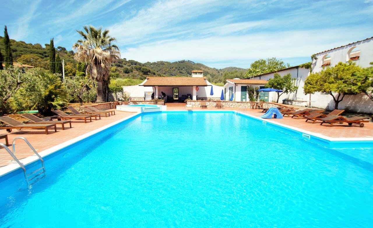 Azienda Agricola Sapereta Porto Azzurro Dış mekan fotoğraf